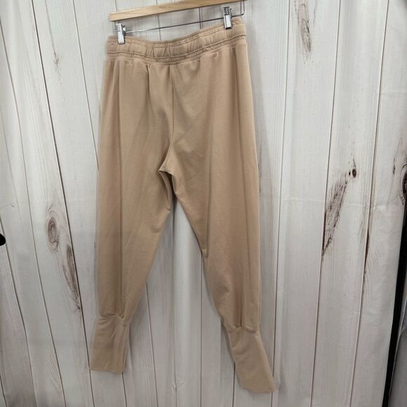 OneOne Women’s Medium Tan Ribbed Jogger Pants New - Picture 6 of 7